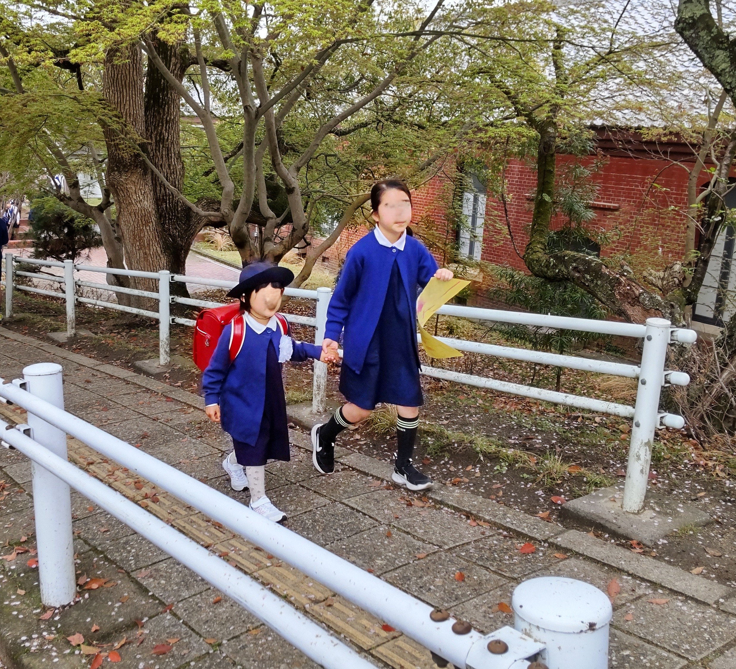 女子出会い.JPG